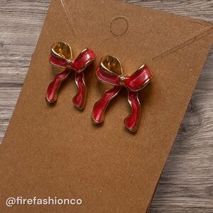 Coquette NEW Petal Pink Gold Tone Bow Post Earrings